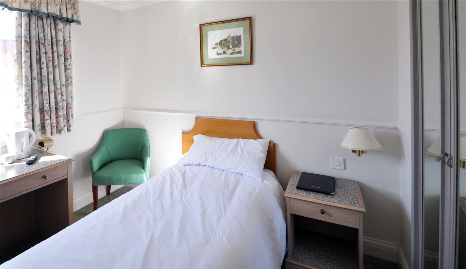 Montague Hotel Борнмут Экстерьер фото